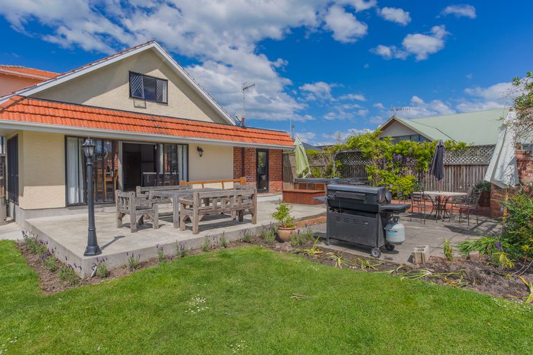 Photo of property in 16 Collingwood Street, Highfield, Timaru, 7910