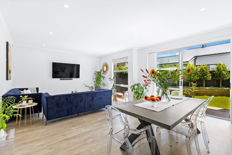 Photo of property in 76 Bomb Point Drive, Hobsonville, Auckland, 0616