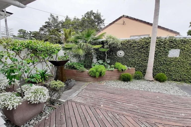 Photo of property in 39 Hillcrest Avenue, Hillcrest, Rotorua, 3015