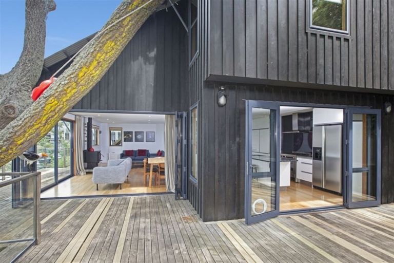 Photo of property in 4 Aranoni Track, Clifton, Christchurch, 8081