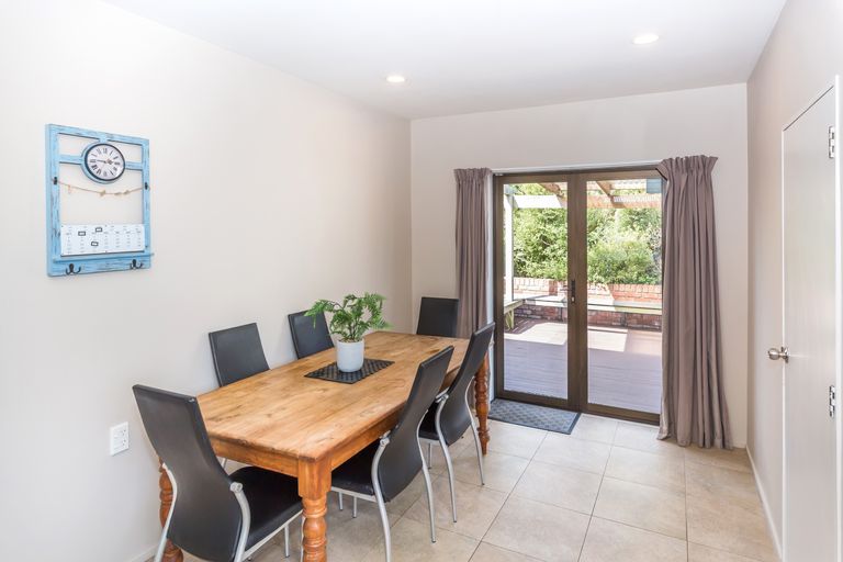 Photo of property in 78 Daniels Road, Redwood, Christchurch, 8051