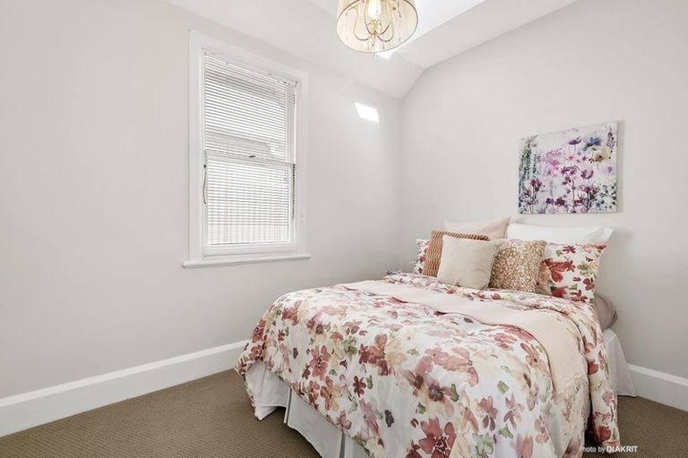 Photo of property in 98 Elizabeth Street, Mount Victoria, Wellington, 6011