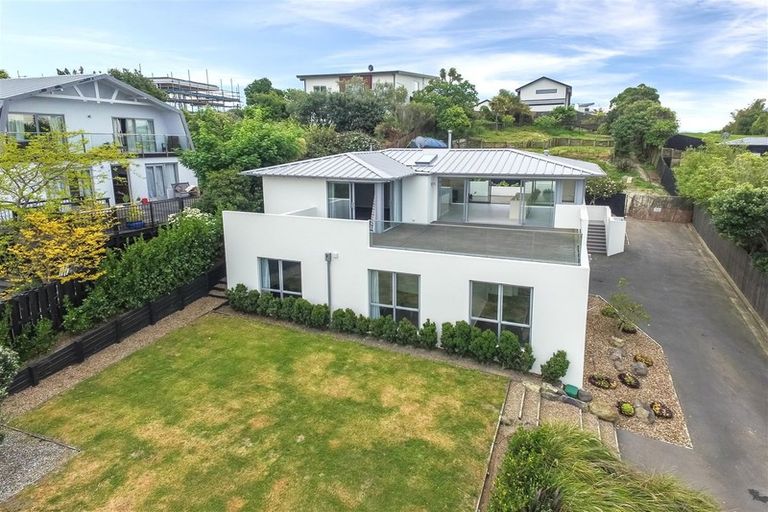 Photo of property in 220 Clifton Terrace, Clifton, Christchurch, 8081
