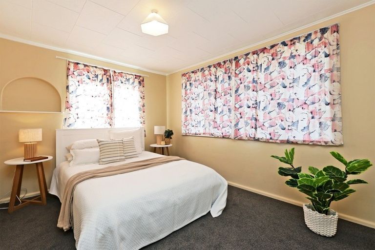 Photo of property in 14a Savage Crescent, Marewa, Napier, 4110