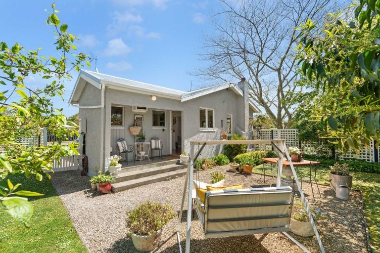 Photo of property in 57 Reading Street, Greytown, 5712