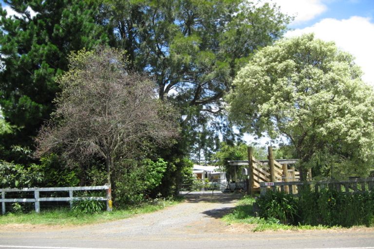 Photo of property in 1994 Great South Road, Bombay, 2675