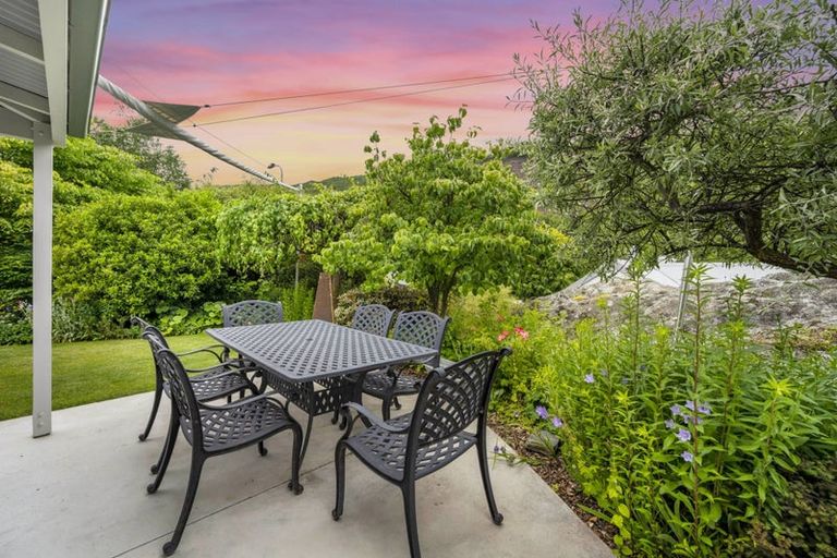 Photo of property in 22 Cornwall Street, Arrowtown, 9302