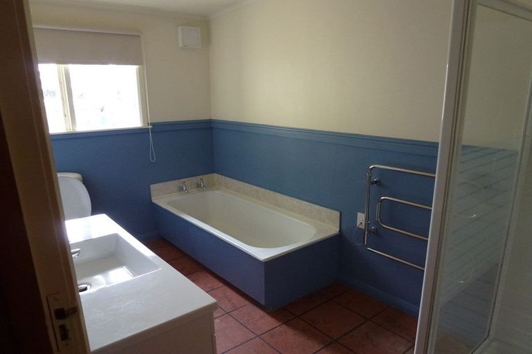 Photo of property in 7 Trent Avenue, Hokowhitu, Palmerston North, 4410