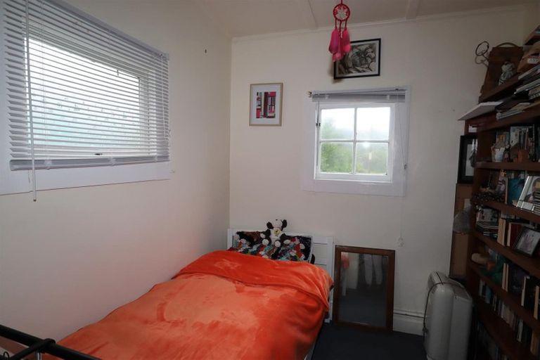 Photo of property in 53 Sea View Road, Baylys Beach, Dargaville, 0377