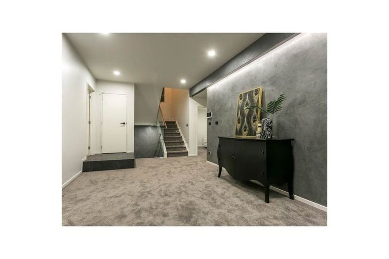 Photo of property in 185b Browns Bay Road, Browns Bay, Auckland, 0630