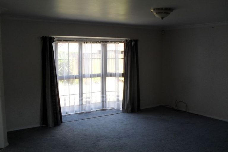 Photo of property in 5/15 Alfriston Road, Manurewa East, Auckland, 2102