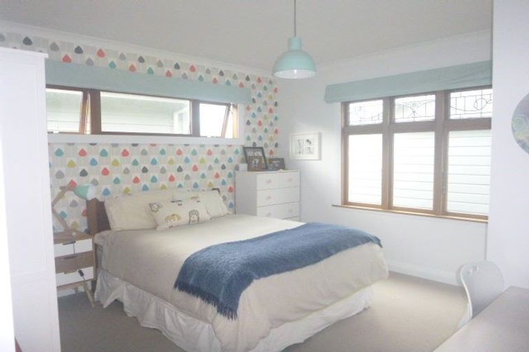 Photo of property in 32 Weka Street, Miramar, Wellington, 6022