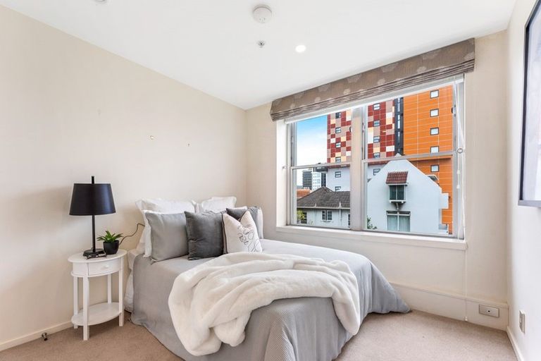 Photo of property in 2c/123 Molesworth Street, Thorndon, Wellington, 6011