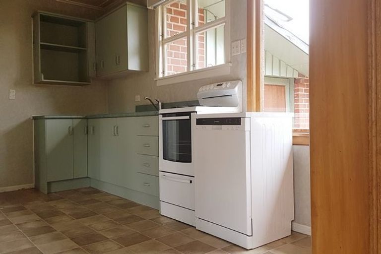 Photo of property in 22 Dacia Street, Lumsden, 9730