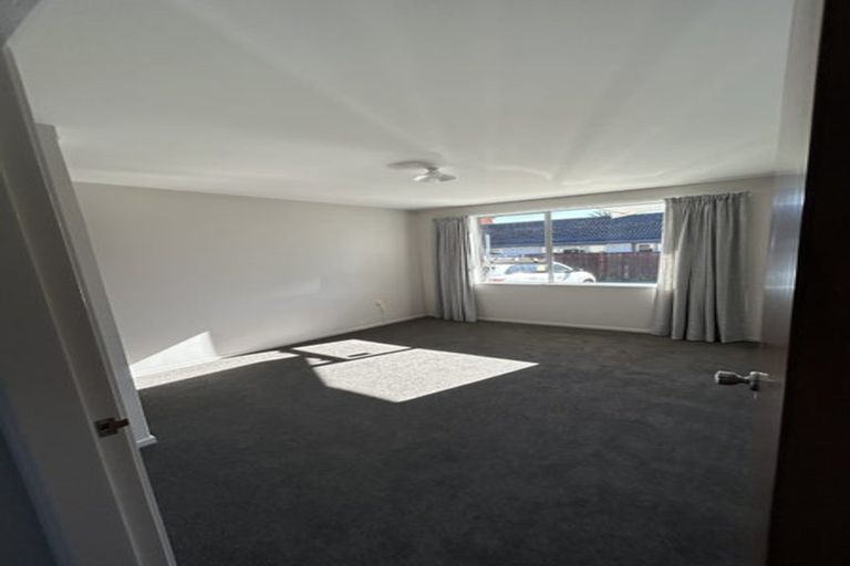 Photo of property in 1/3 Cavendish Road, Casebrook, Christchurch, 8051