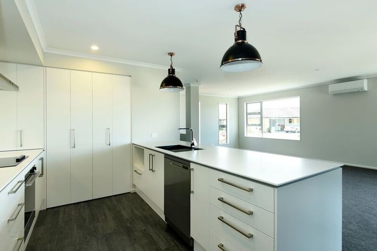 Photo of property in 5 Carmello Grove, Richmond, 7020