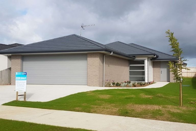 Photo of property in 13 Makatiti Street, Pukekohe, 2120