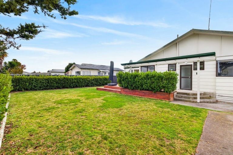Photo of property in 707 Albert Street, Parkvale, Hastings, 4122