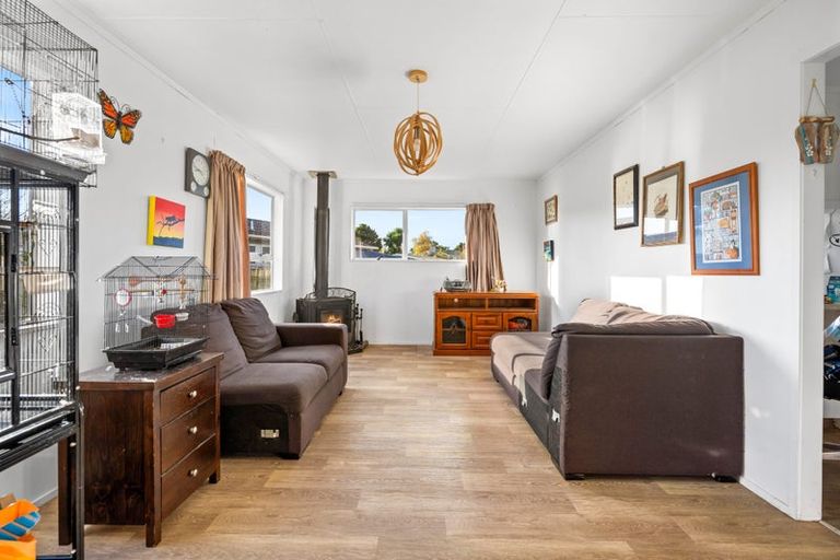 Photo of property in 2 Raupo Place, Tikipunga, Whangarei, 0112