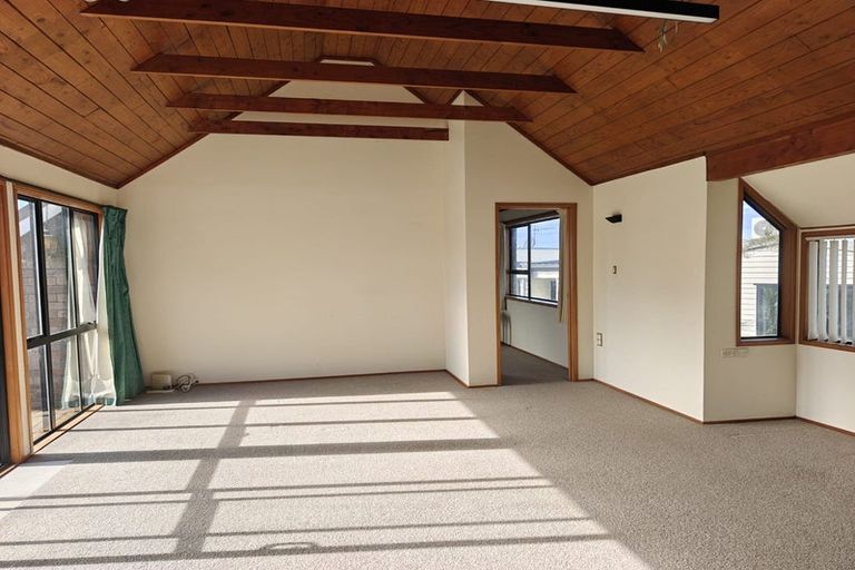 Photo of property in 58 Marywil Crescent, Hillcrest, Auckland, 0627