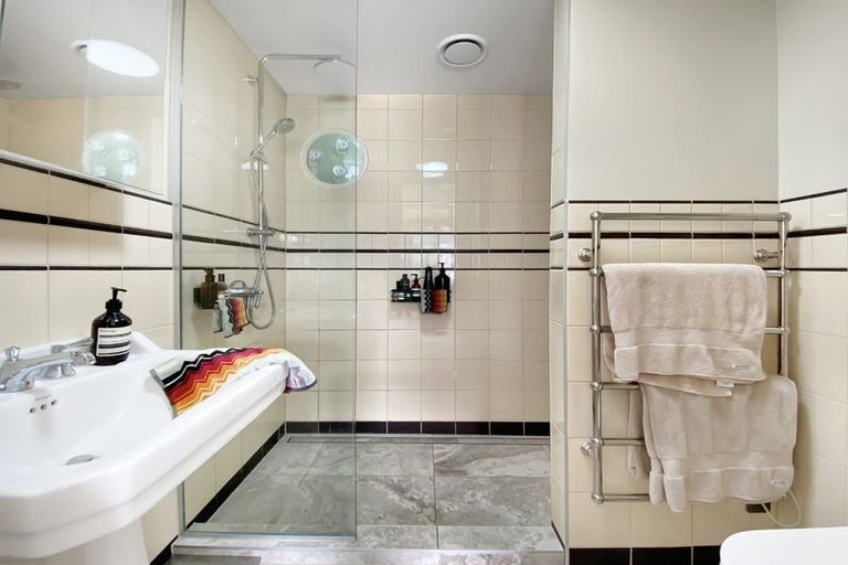 Photo of property in Chevron Suites, 701/8 Chaffers Street, Te Aro, Wellington, 6011