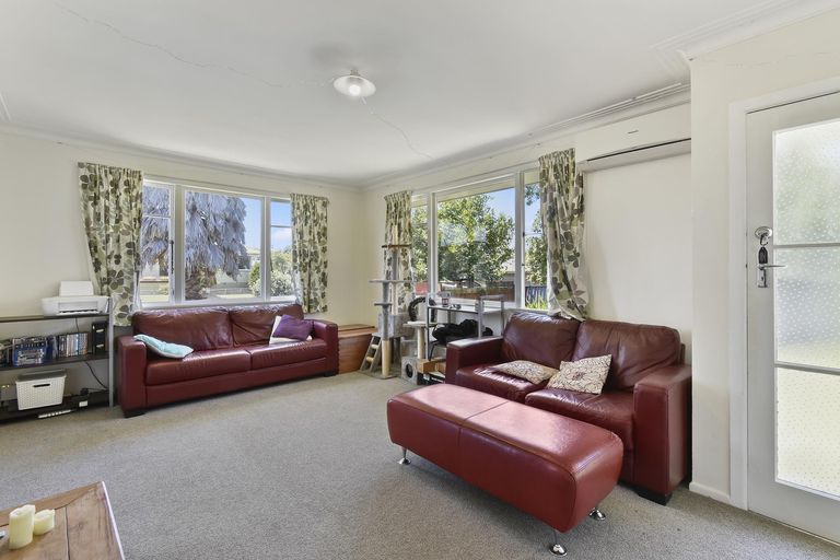 Photo of property in 1/4a Lomas Place, Manurewa, Auckland, 2102