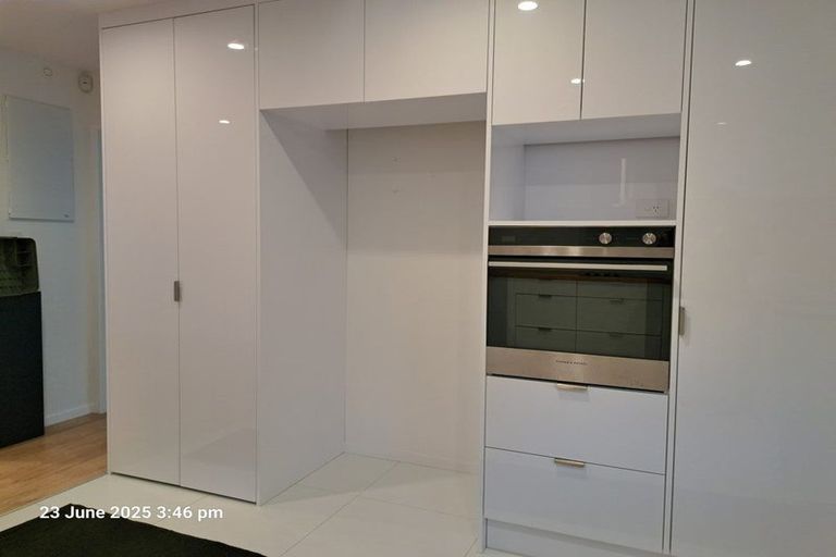 Photo of property in 502c Te Atatu Road, Te Atatu Peninsula, Auckland, 0610