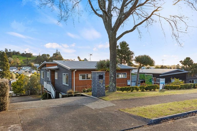 Photo of property in 15 Talbot Place, Welcome Bay, Tauranga, 3112