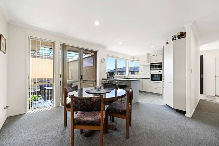 Photo of property in 6 Saint Johns Avenue, Hamilton East, Hamilton, 3216