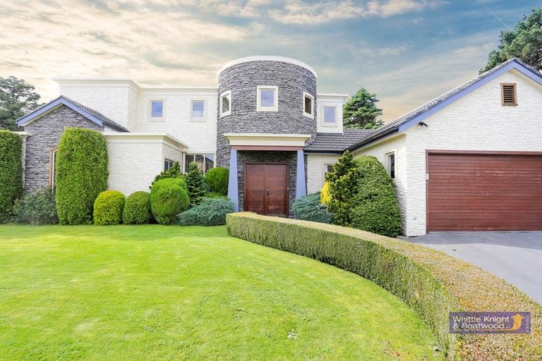 Photo of property in 6 Hogarth Lane, Burnside, Christchurch, 8053