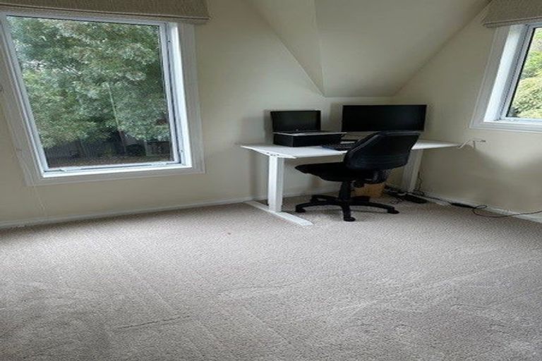 Photo of property in 112 Leinster Avenue, Raumati South, Paraparaumu, 5032