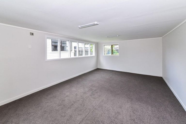 Photo of property in 24 Lyncroft Street, Mangere East, Auckland, 2024