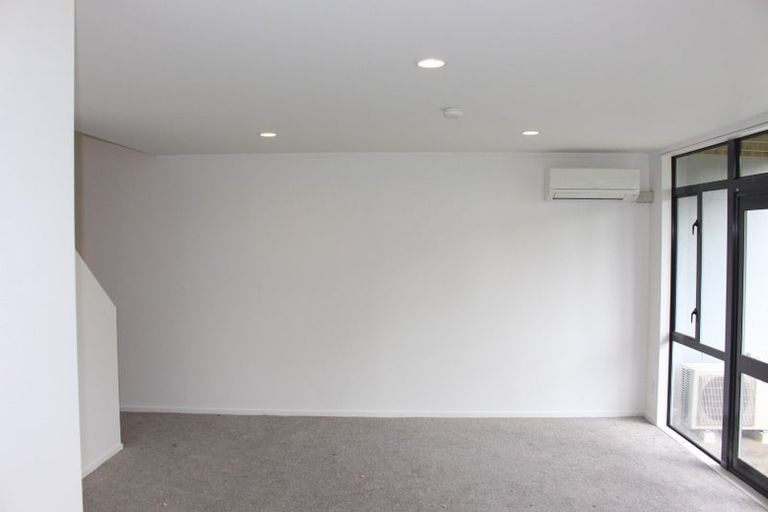 Photo of property in 15/3 Erewhon Place, Birkdale, Auckland, 0626