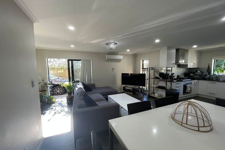 Photo of property in 6 Goyal Lane, Pakuranga, Auckland, 2010