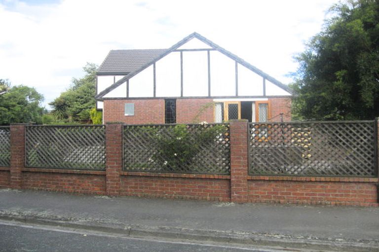 Photo of property in 181 Waimea Terrace, Beckenham, Christchurch, 8023