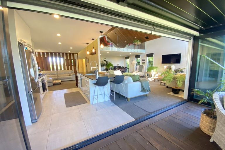 Photo of property in 107 Shillingford Boulevard, Rolleston, 7615