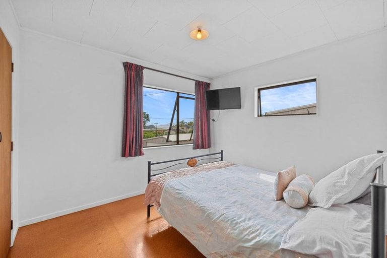 Photo of property in 12 Findlay Street, Mangawhai Heads, Mangawhai, 0505