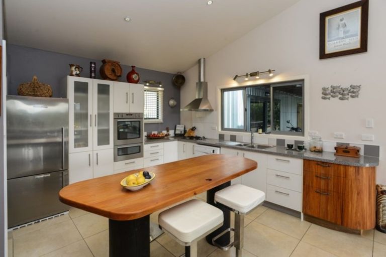 Photo of property in 269 Poraiti Road, Poraiti, Napier, 4182