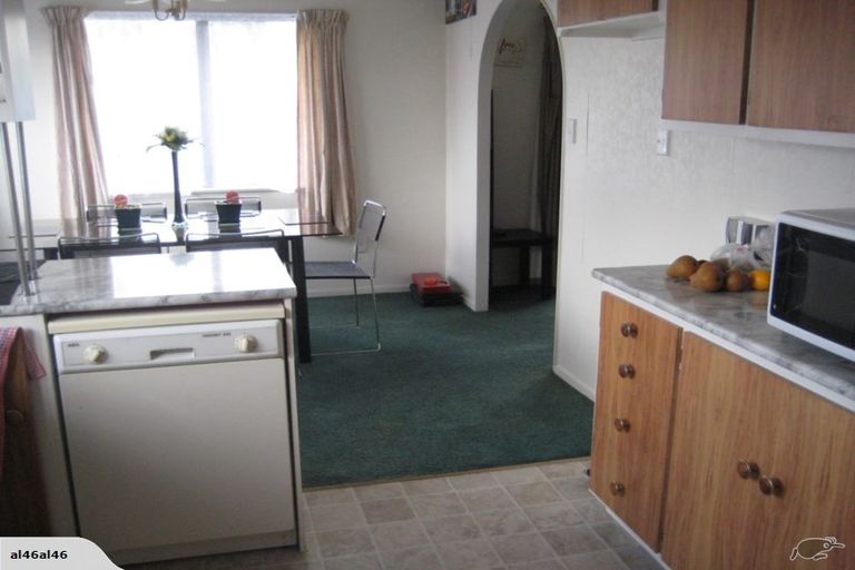 Photo of property in 1/116 Bradbury Road, Botany Downs, Auckland, 2010