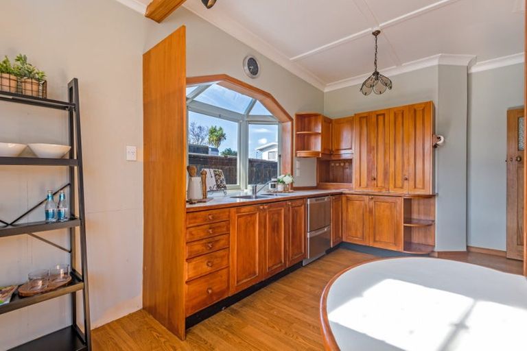 Photo of property in 52 North Street, Palmerston North, 4410