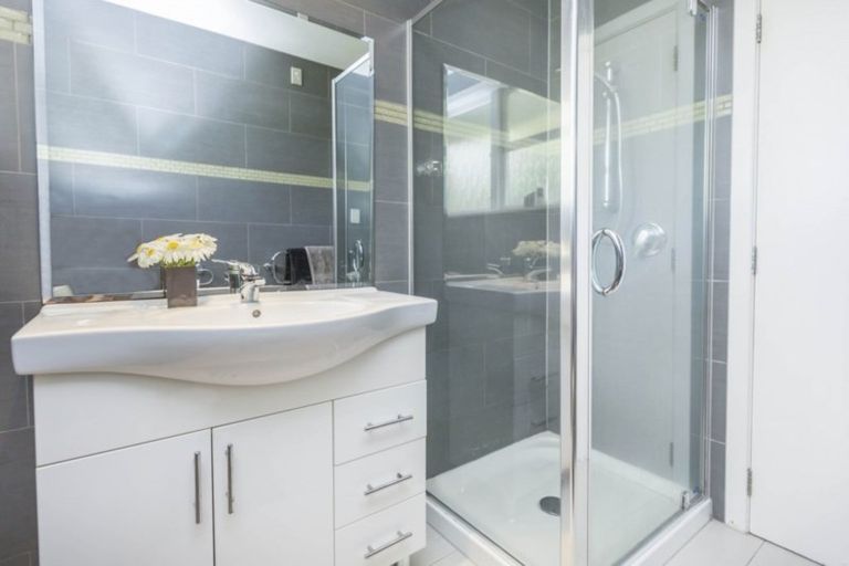 Photo of property in 20a Kiwi Street, Heretaunga, Upper Hutt, 5018