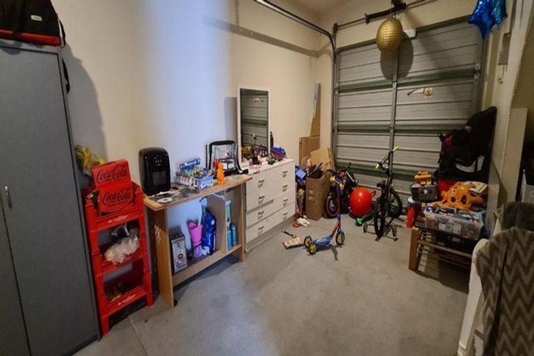 Photo of property in 14 Vitex Lane, Henderson, Auckland, 0612