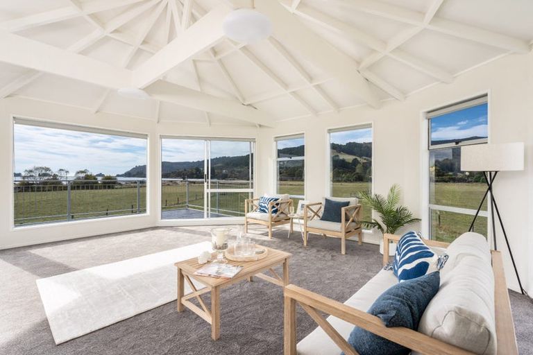 Photo of property in 13 Mclachlan Street, Waitati, 9085