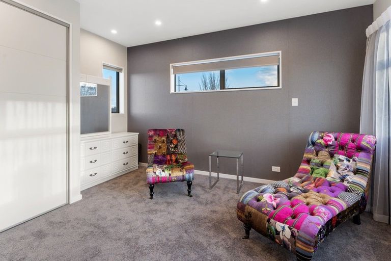 Photo of property in 2 Awarua Road, Pegasus, 7612