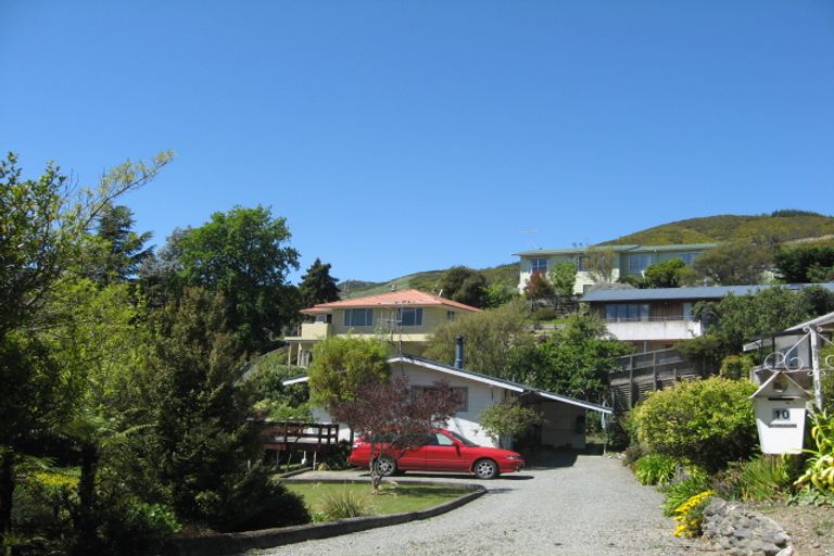 Photo of property in 10 Paremata Street, Atawhai, Nelson, 7010