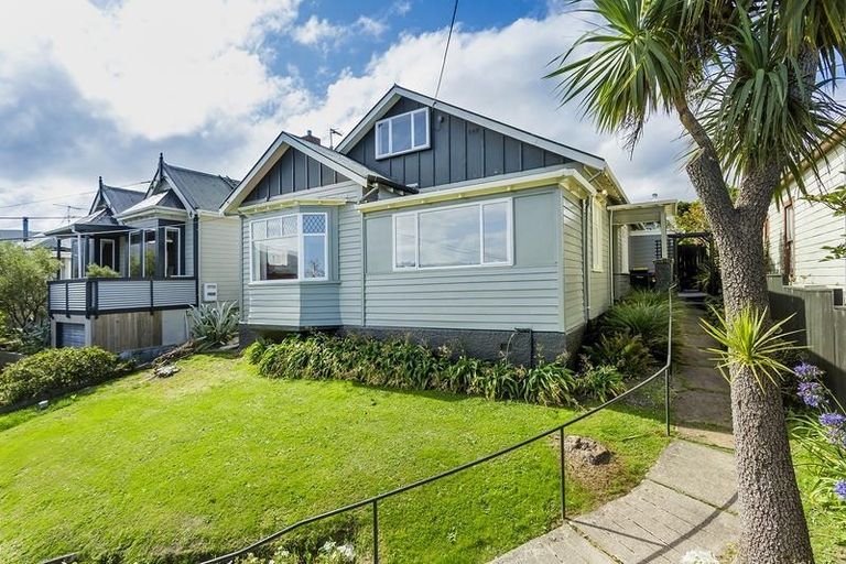 Photo of property in 24 Clifford Street, Dalmore, Dunedin, 9010
