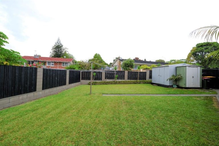 Photo of property in 98 Grande Vue Road, Hillpark, Auckland, 2102