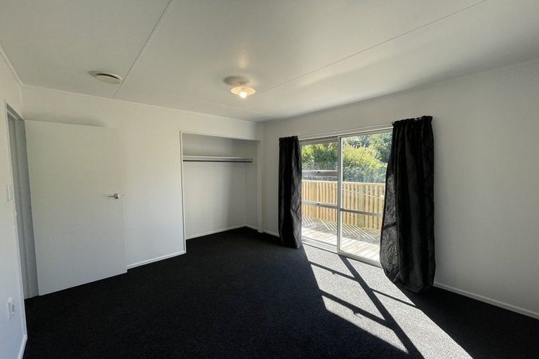 Photo of property in 35c Clearmont Crescent, Blagdon, New Plymouth, 4310