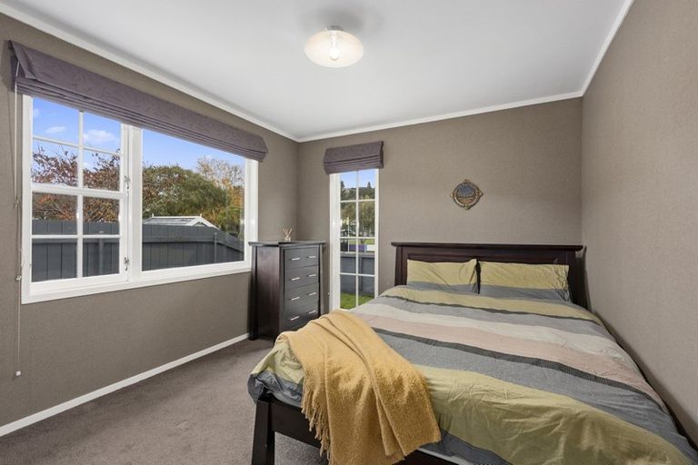 Photo of property in 11 Gemstone Drive, Birchville, Upper Hutt, 5018