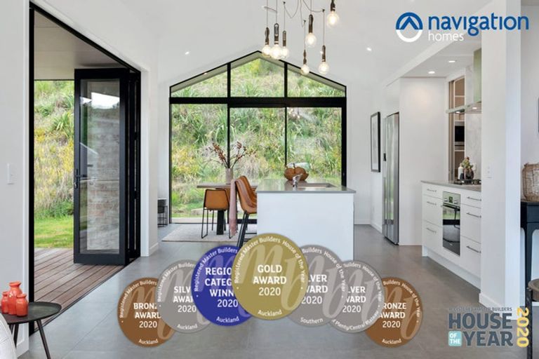 Photo of property in 73 Oak Road, Poraiti, Napier, 4112